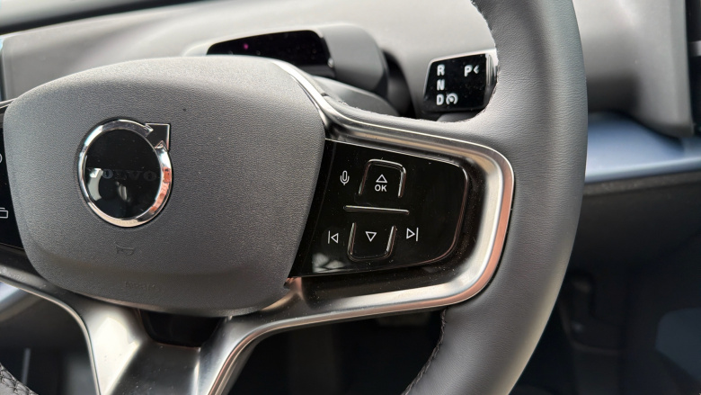 Volvo EX30 200kW SM Extended Range Plus 69kWh 5dr Auto Electric Estate